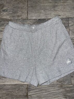 ALO Yoga Light Gray Ribbed Athletic Shorts